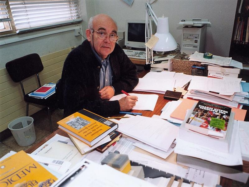 Facultat de Medicina de Santander (octubre de 1998).